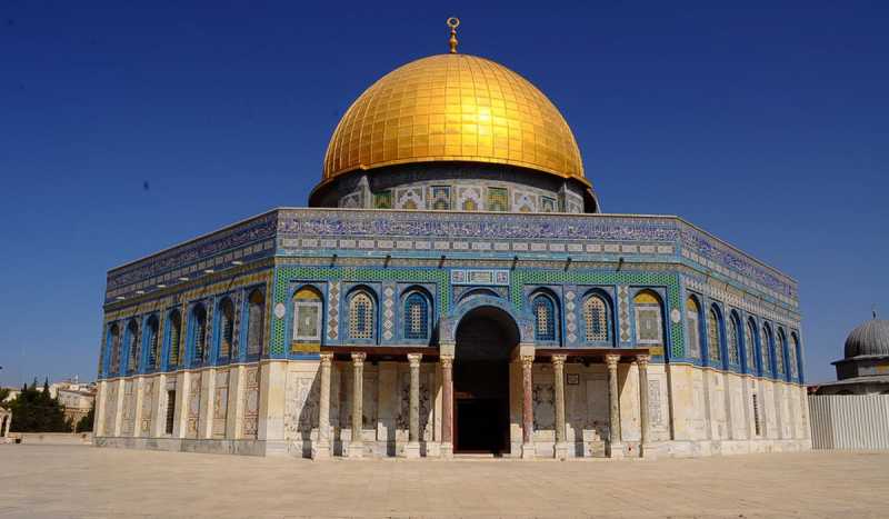المسجد الأقصى... أولى القبلتين وثاني الحرمين