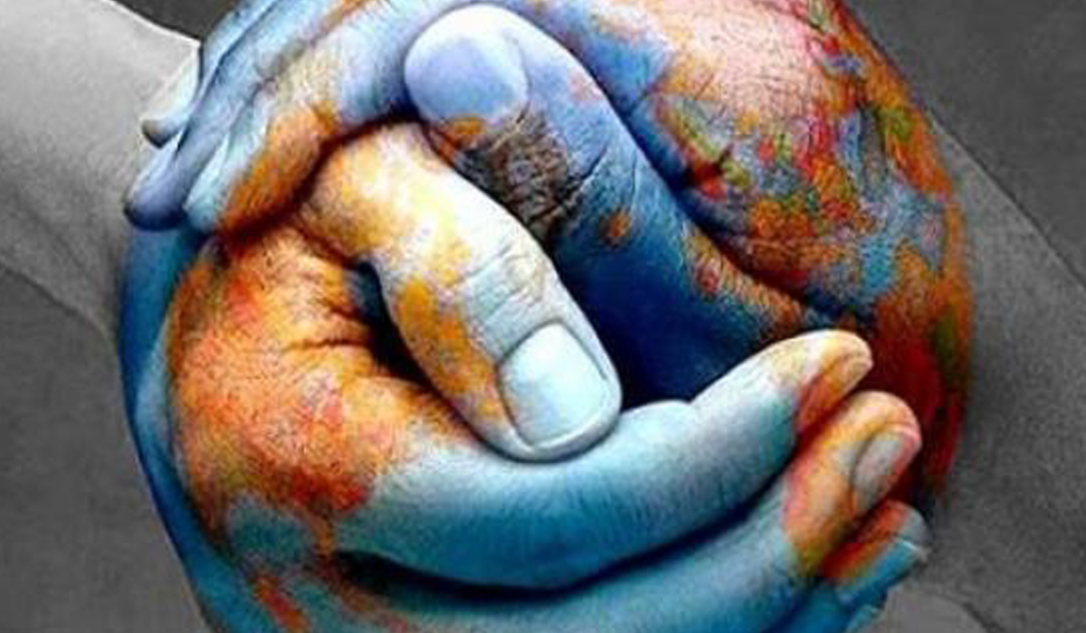 حقوق الإنسان... منحة سماوية أم منّة بشرية؟