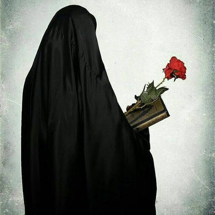 الحجاب: فريضة دينية أم تقليد اجتماعي؟