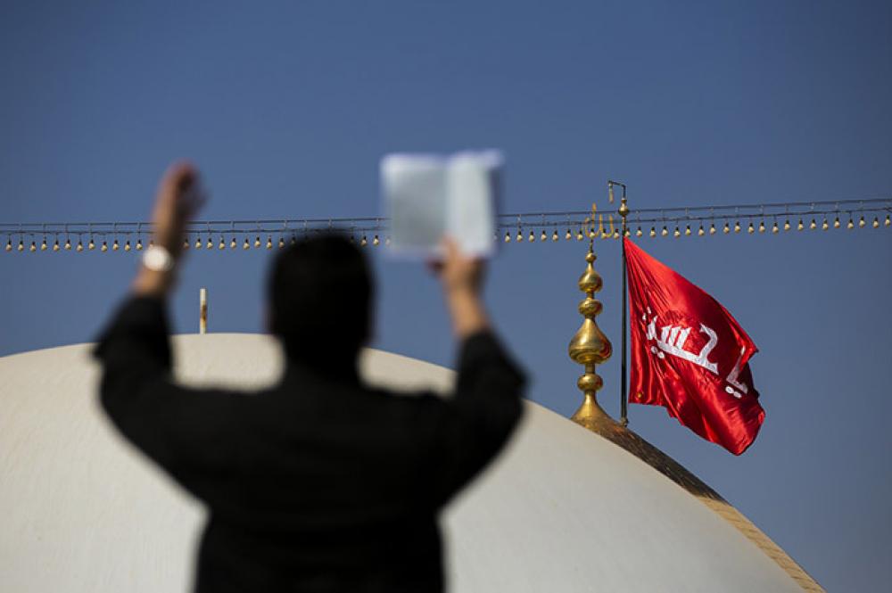 عارفًا بحقّه